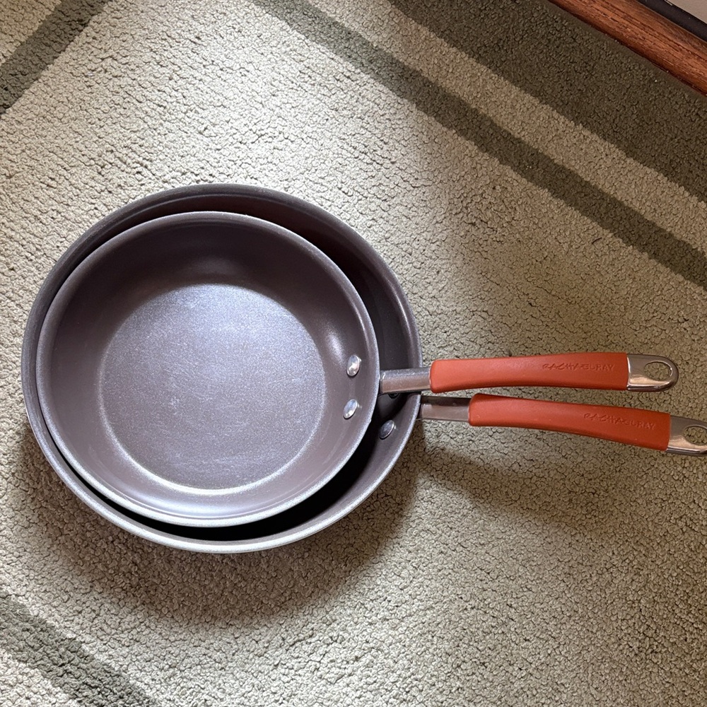 NWOT Rachel Ray Frying / Sautee Pans Porcelain Cookware